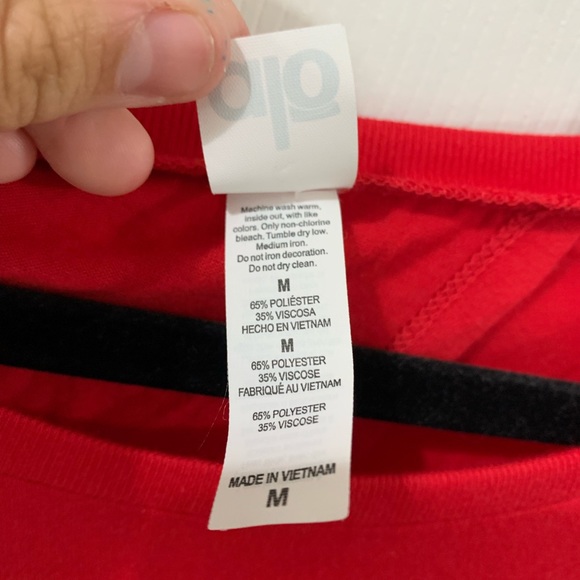 •Alo Yoga• Red Scoop Neck Open back top Sz M! - Picture 6 of 8